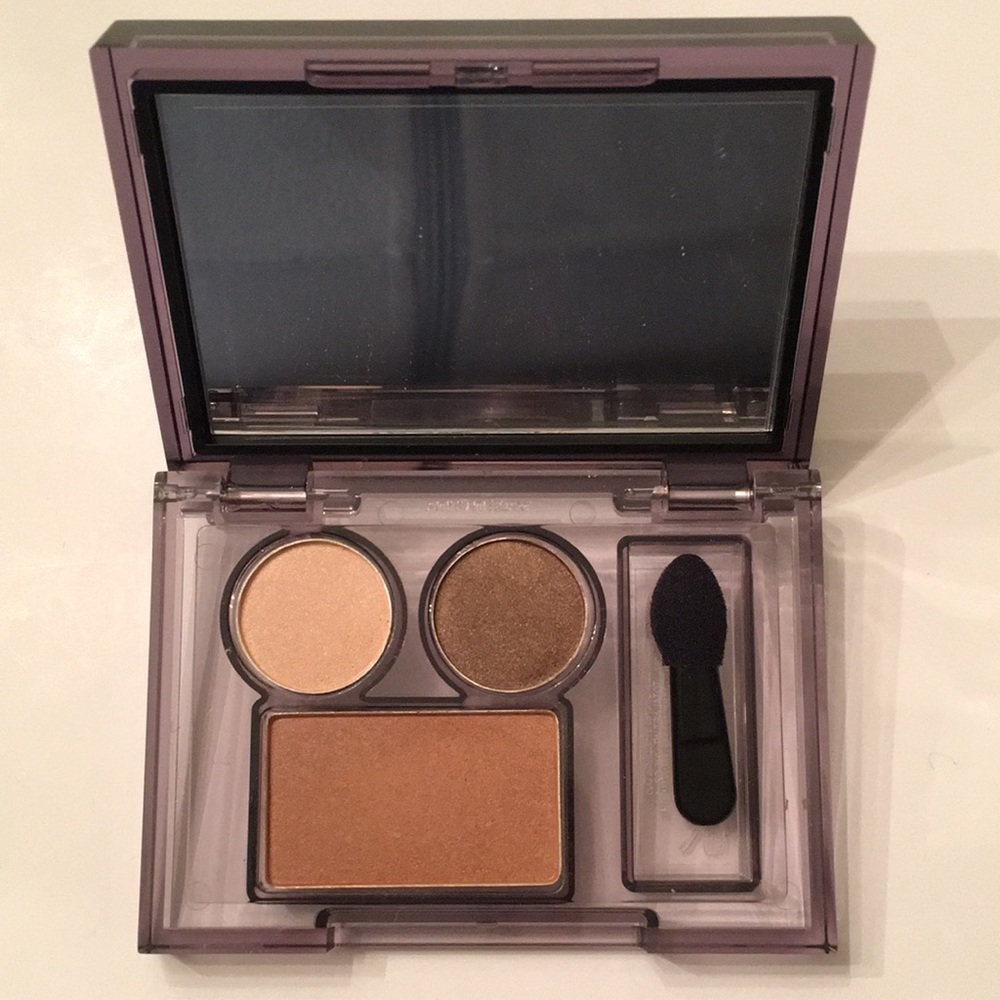 Elizabeth Arden Eyeshadow Duo & Blush